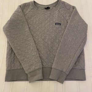 Gray pullover quilted